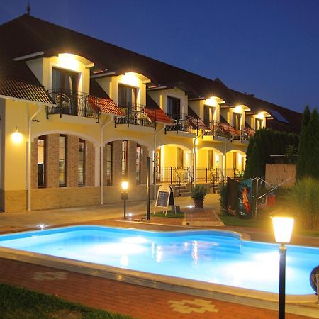 Bajor Panzió Bük-Bükfürdő, Adults Only 12plus Buk Exterior foto