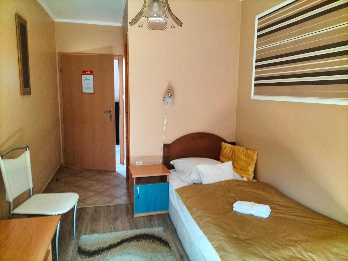 Bajor Panzió Bük-Bükfürdő, Adults Only 12plus Buk Exterior foto