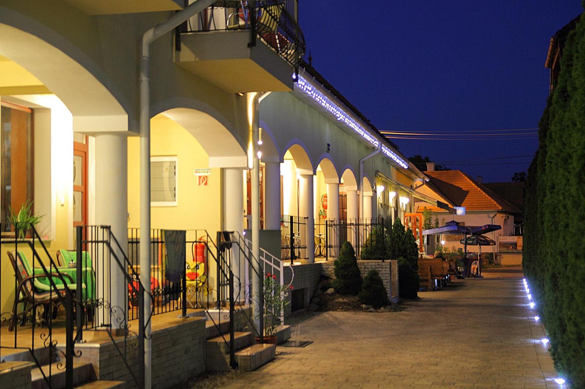 Bajor Panzió Bük-Bükfürdő, Adults Only 12plus Buk Exterior foto
